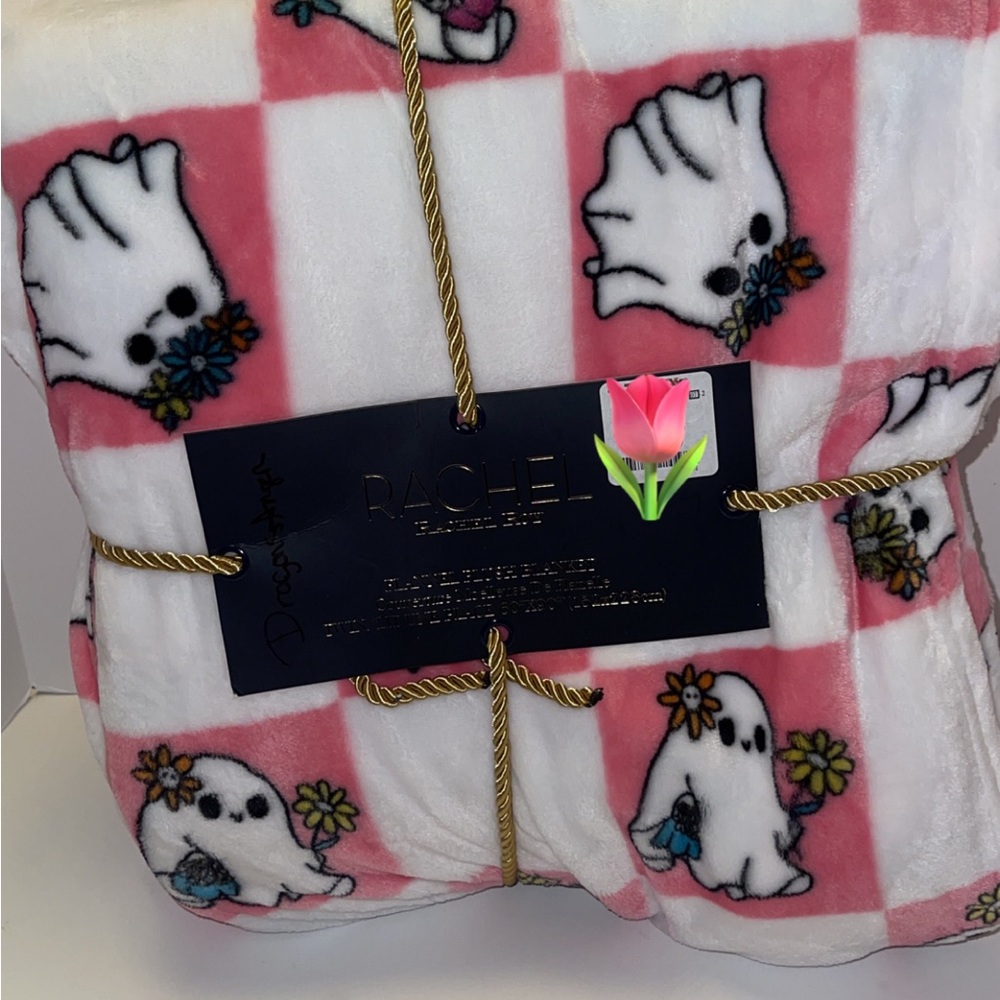 RACHEL Rachel Roy Pink and White Flannel Plush Blanket